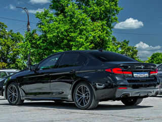 BMW 5 Series foto 5