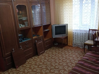 Apartament cu 2 camere, 40 m², Centru, Edineț