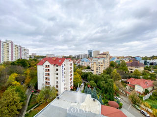 Apartament cu 4 camere, 158 m², Centru, Chișinău foto 17