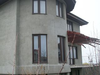 Casa 3 etaje-Cricova,6ari,365 m2 la intrare in Cricova! foto 6
