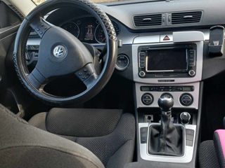 Volkswagen Passat foto 4