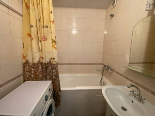 Apartament cu 2 camere, 55 m², Centru, Chișinău foto 6