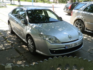 Renault Laguna foto 2