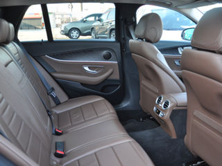 Mercedes E-Class foto 12