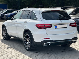 Mercedes GLC foto 5