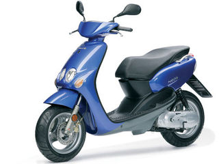 Yamaha - cumpar scutere foto 2