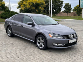 Volkswagen Passat foto 3