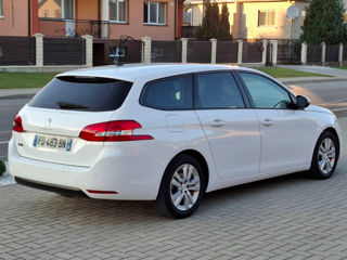 Peugeot 308 foto 6