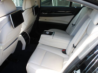 BMW 7 Series foto 6