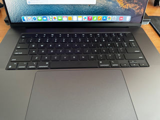 MacBook 16 m3 pro foto 6