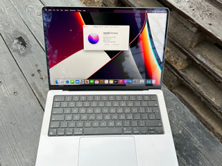 Macbook Pro 14 M1 Pro 16gb ram / 1000gb ssd