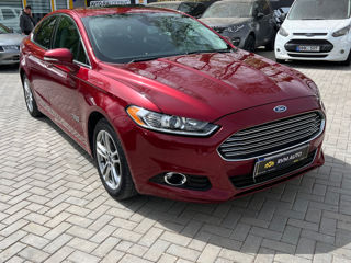 Ford Fusion foto 3