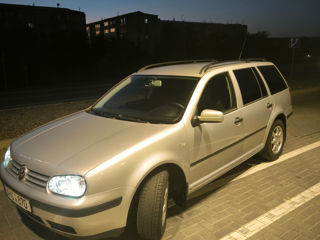 Volkswagen Golf foto 5