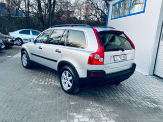 Volvo XC90 foto 4