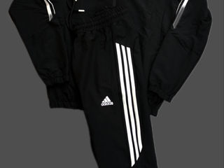 Adidas Nike foto 4