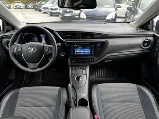 Toyota Auris foto 10