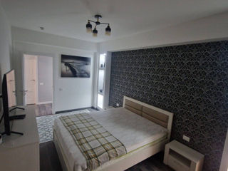 Apartament cu 2 camere, 75 m², Buiucani, Chișinău foto 2