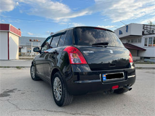 Suzuki Swift фото 2