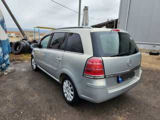 Opel Zafira foto 5