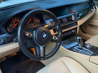 BMW 5 Series foto 8