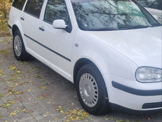 Volkswagen Golf foto 2