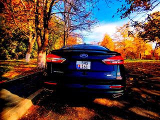 Ford Fusion foto 3