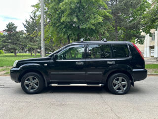 Nissan X-Trail foto 8