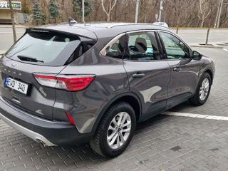 Ford Kuga foto 2