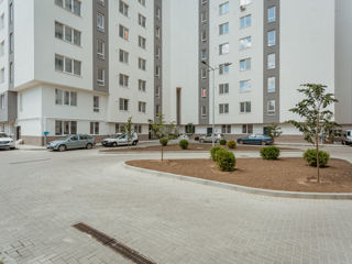 Apartament cu 3 camere, 98 m², Botanica, Chișinău foto 1