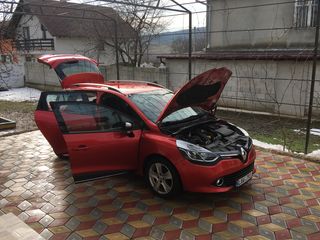 Renault Clio foto 9