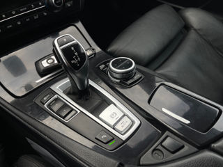 BMW 5 Series foto 14