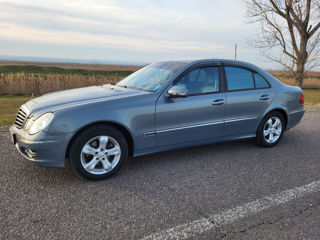 Mercedes E-Class foto 5