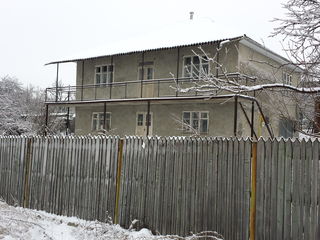 Vînzare in rate fara % sau schimb- casa la 12 km de gara de sud -Chisinau in localitatea Bardar! foto 2