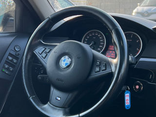 BMW 5 Series foto 13