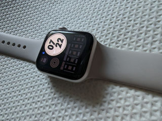Apple Watch SE  2023 foto 3