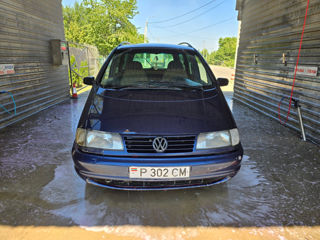 Volkswagen Sharan foto 7