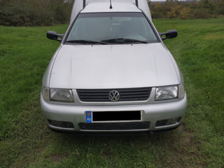 Volkswagen Caddy foto 1