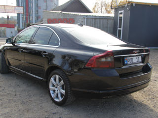 Volvo S80 foto 6