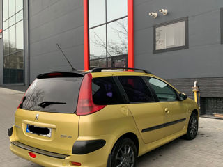 Peugeot 206 foto 5