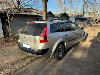 Renault Megane foto 3