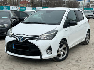 Toyota Yaris foto 1