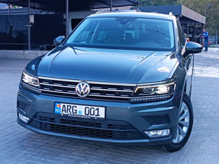 Volkswagen Tiguan foto 5