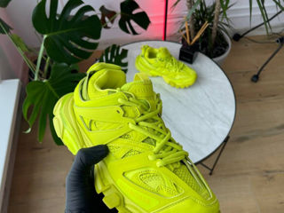 Balenciaga Track Trainer Neon Green foto 2