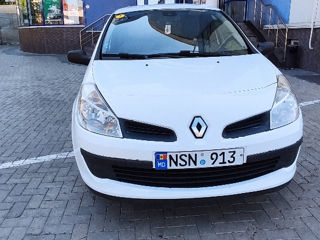 Renault Clio foto 5