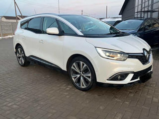 Renault Grand Scenic foto 2