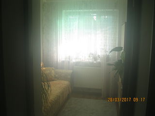 Apartament la sol cu 3 camere in centrul orasului Ungheni. foto 5