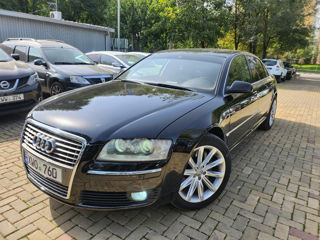 Audi A8 foto 15