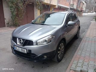 Nissan Qashqai+2