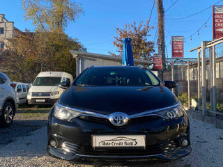 Toyota Auris foto 2