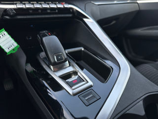Peugeot 3008 foto 8